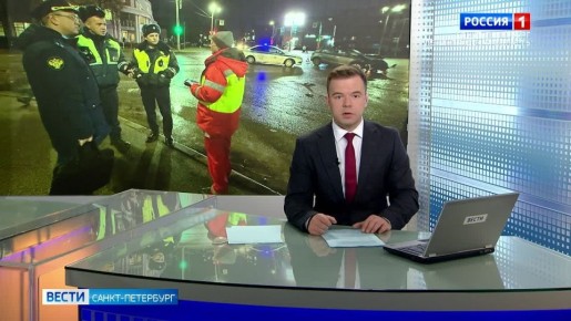 Реанимобиль столкнулся с иномаркой в Кингисеппе