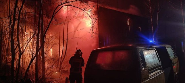 За прошедшие сутки подразделения территориального пожарно-спасательного гарнизона Ленинградской области реагировали на 21 оперативное событие: