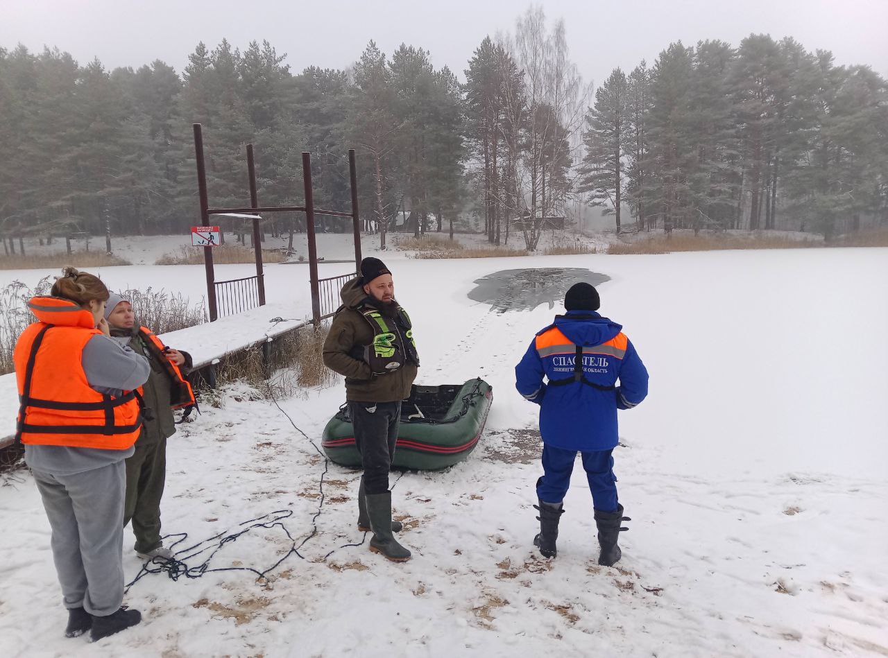 За прошедшие сутки подразделения территориального пожарно-спасательного гарнизона Ленинградской области реагировали на 22 оперативных события: За прошедшие сутки подразделения территориального пожарно-спасательного гарнизона Ленинградской области реагировали на 22 оперативных события: