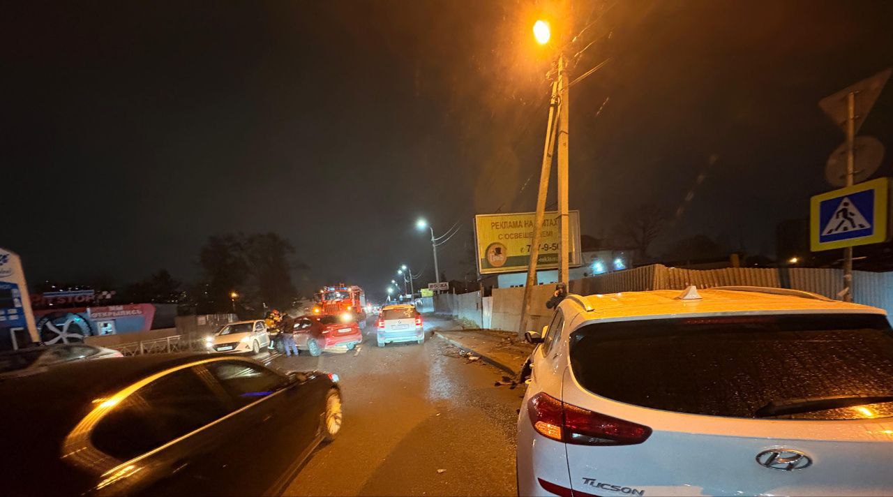 За прошедшие сутки подразделения территориального пожарно-спасательного гарнизона Ленинградской области реагировали на 9 оперативных событий: За прошедшие сутки подразделения территориального пожарно-спасательного гарнизона Ленинградской области реагировали на 9 оперативных событий: