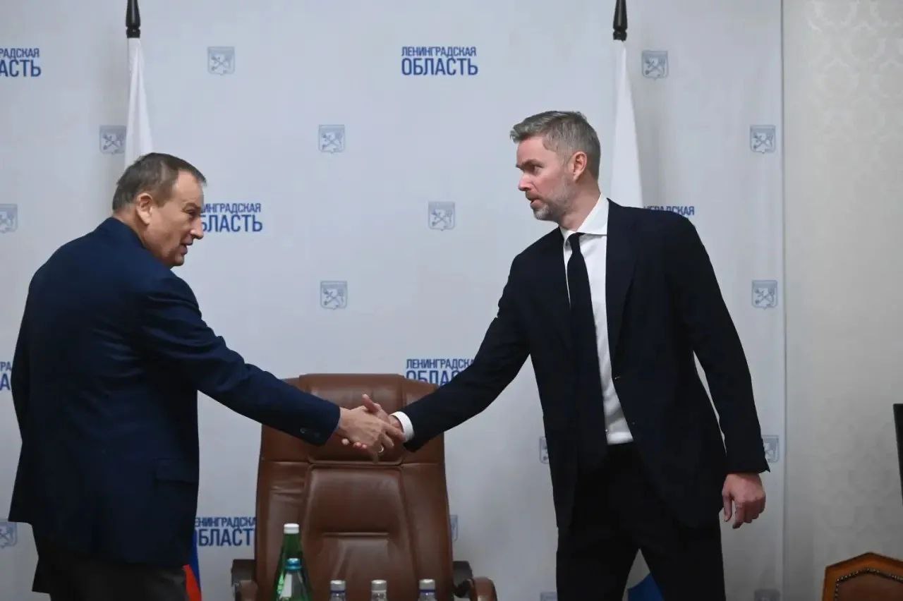 Александр Дрозденко и представители волейбольного клуба «Динамо — ЛО» подвели итоги сезона: команда заняла 4-е место в Суперлиге, молодёжка впервые вошла в топ-6, а в пляжном волейболе завоевали золото и бронзу Александр Дрозденко и представители волейбольного клуба «Динамо — ЛО» подвели итоги сезона: команда заняла 4-е место в Суперлиге, молодёжка впервые вошла в топ-6, а в пляжном волейболе завоевали золото и бронзу