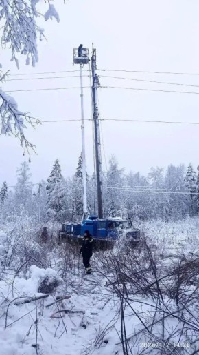 С 31 декабря по 2 января энергетики Ленобласти устранили 84 технологических сбоя из-за сильного снегопада: 82 — в электросетях и 2 — в системах теплоснабжения