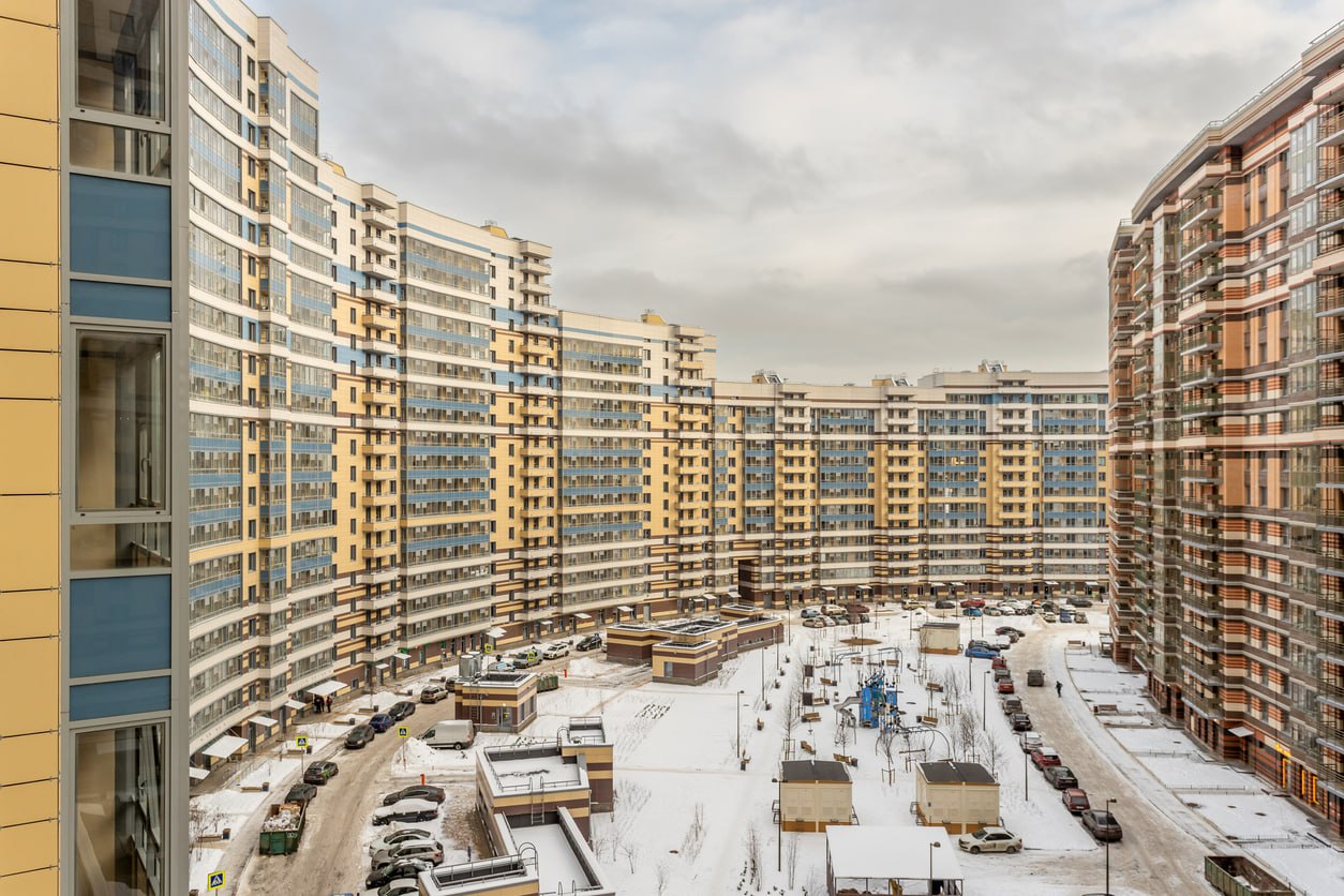 Между ставкой и рассрочкой: как покупатели и застройщики искали баланс в 2025 году