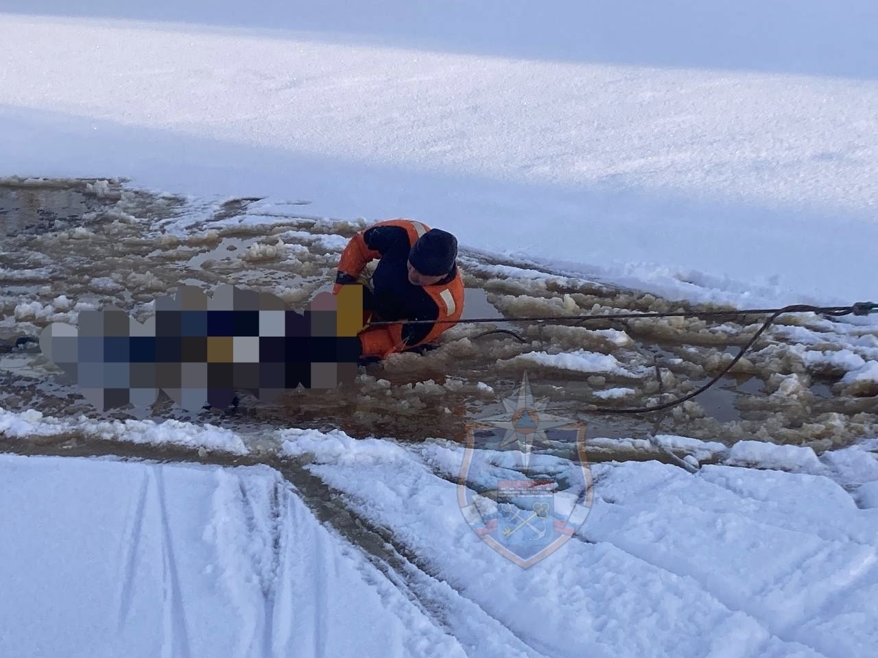 В Новоладожском канале утонул человек В Новоладожском канале утонул человек