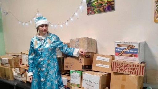 В госпиталях Ленобласти поздравили с Новым годом участников СВО