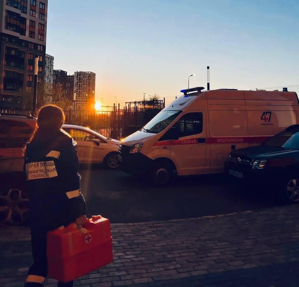 Александр Дрозденко поблагодарил жителей Ленобласти, работавших в новогодние каникулы Александр Дрозденко поблагодарил жителей Ленобласти, работавших в новогодние каникулы