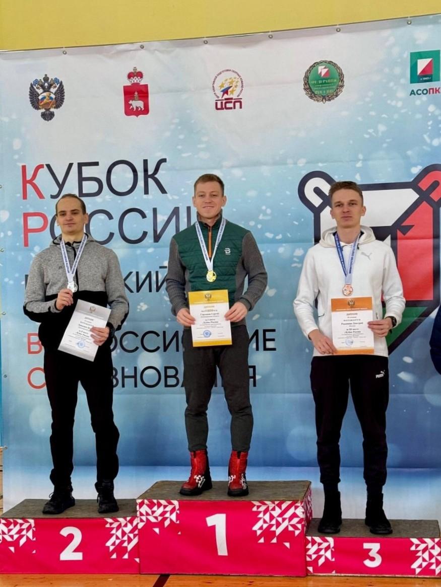 Ленинградец Сергей Горланов выиграл все гонки Кубка России по спортивному ориентированию на лыжах Ленинградец Сергей Горланов выиграл все гонки Кубка России по спортивному ориентированию на лыжах