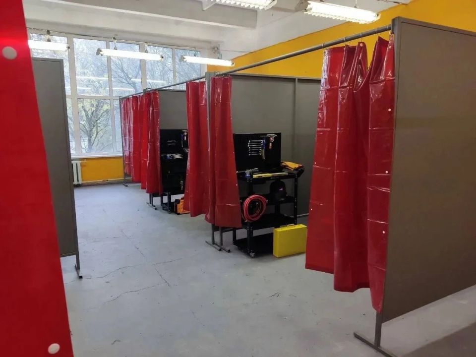 ��������-�������������� ��������, �������� ���������, ������������ � ��������������: 5 ����������, ��������� ����� ��� ������� �� ���� ������������, �������� �� 20 ��������� ������ �� ���������� ������� �� ������������...