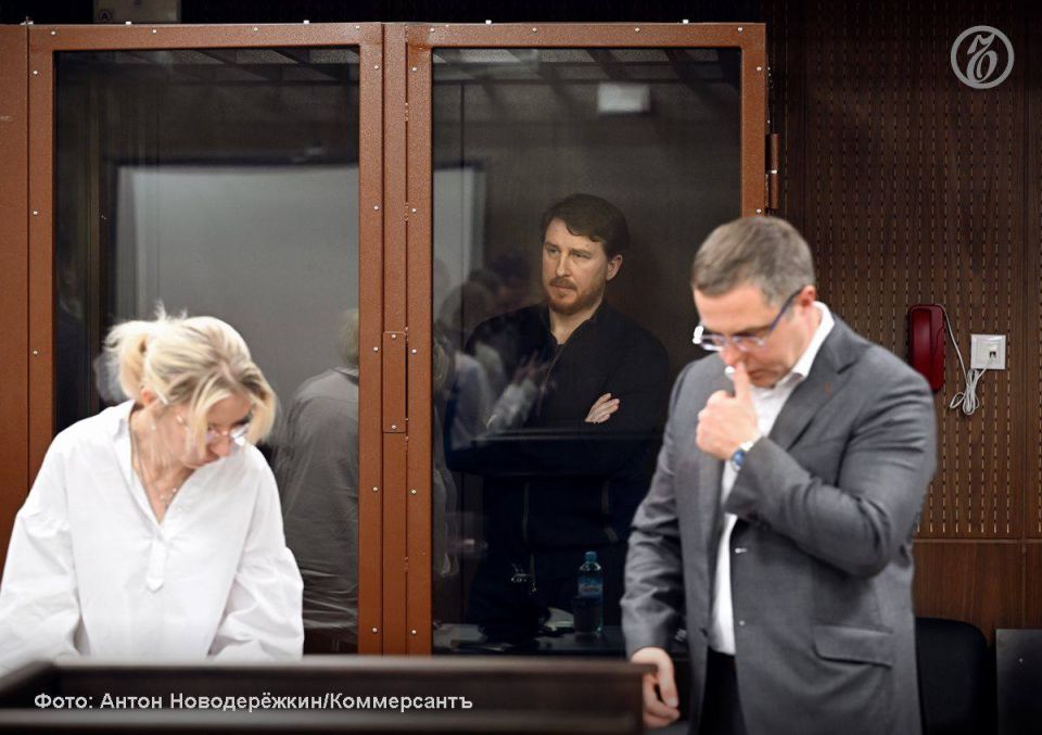 Суд в Сочи удовлетворил иск Генпрокуратуры и обратил в доход государства активы экс-мэра города Алексея Копайгородского, его семьи и доверенных лиц на общую сумму 1,6 млрд руб