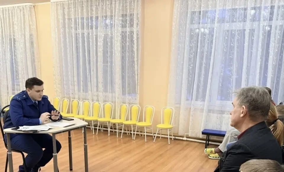 Всеволожская городская прокуратура провела лекцию для несовершеннолетних