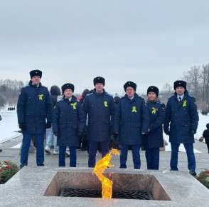 Участие работников прокуратуры Ленинградской области в мероприятиях, посвящённых 82- летию полного освобождения Ленинграда от фашистской блокады