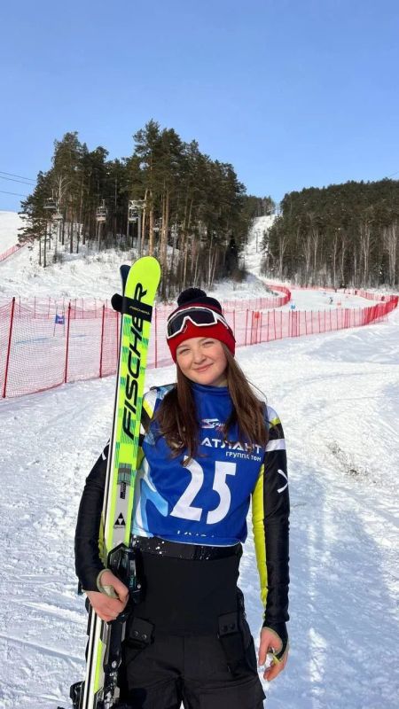 Александр Дрозденко поздравил ленинградских спортсменов с победой на Всероссийских соревнованиях по горнолыжному спорту «Снежные игры» в Кусе (Челябинская область)