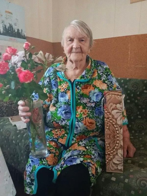 Жительница Ленобласти Зоя Дурнова отпраздновала 95-летие