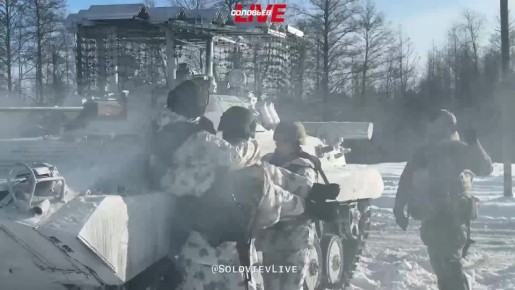 От теории к практике. В Ленинградском военном округе проводят сборы с выпускниками военных вузов