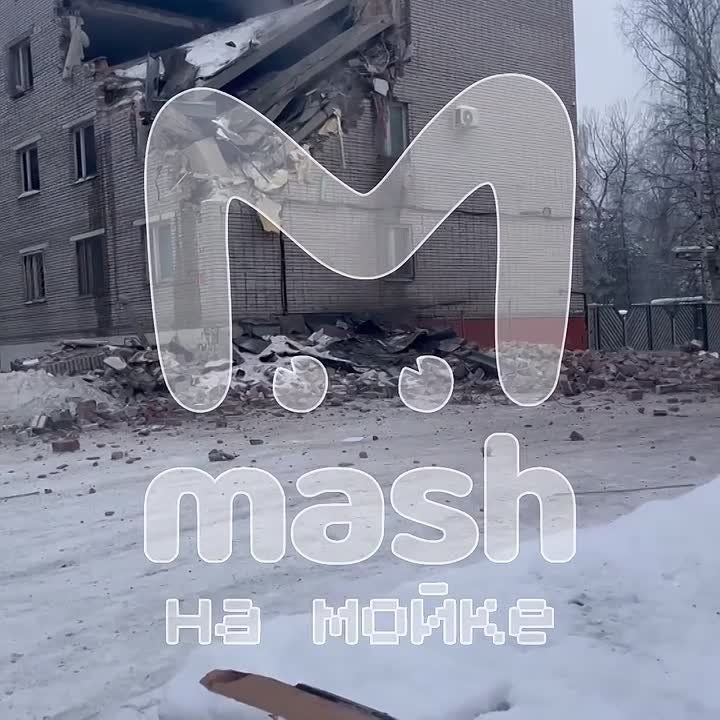 ����� ������ � ������ ������� ������� � ��������� �� ���� ����, �������� �������� � ��������� ������ ����� � �����