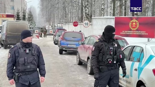 По факту происшествия в здании военной комендатуры во Всеволожском районе Ленинградской области возбуждено уголовное дело по признакам преступлений, предусмотренных частью 2 статьи 219 (нарушение требований пожарной...