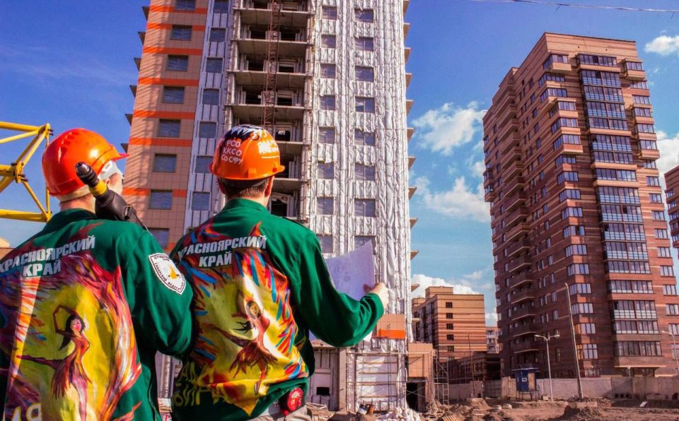 Марат Хуснуллин: Поздравляю с Днем Российских студенческих отрядов!