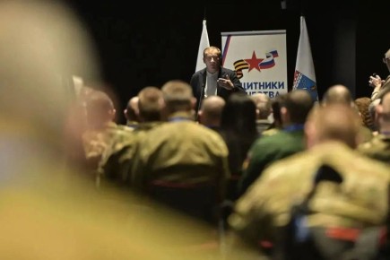 Александр Дрозденко получил обратную связь от участников СВО на форуме «Вместе Победим»