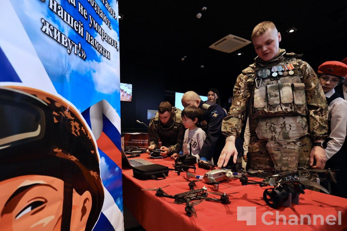 В Экспофоруме прошел третий форум «Вместе Победим» - фоторепортаж В Экспофоруме прошел третий форум «Вместе Победим» - фоторепортаж