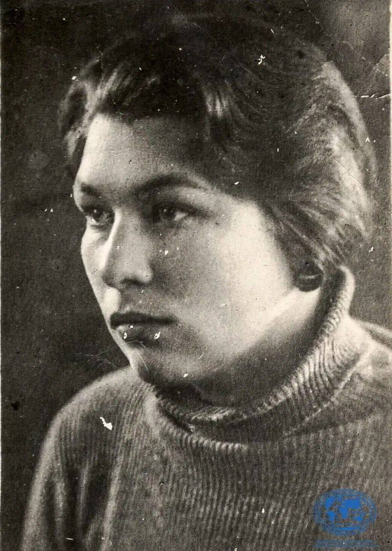 Александр Коц: ВЕЧЕРНИЙ ЗВОН:. героиня уходящего дня Александр Коц: ВЕЧЕРНИЙ ЗВОН:. героиня уходящего дня