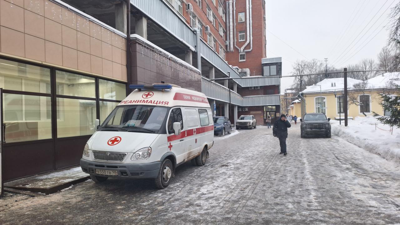 Врачи спасают девочку из Ленобласти, пережившую остановку сердца из-за диабета