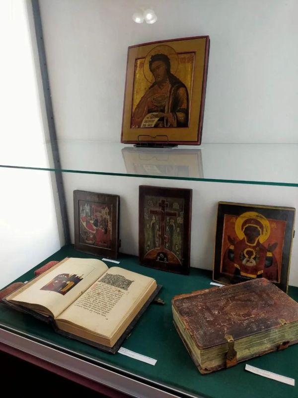 Областные реставраторы восстановили пять икон из собрания Пикалёвского краеведческого музея