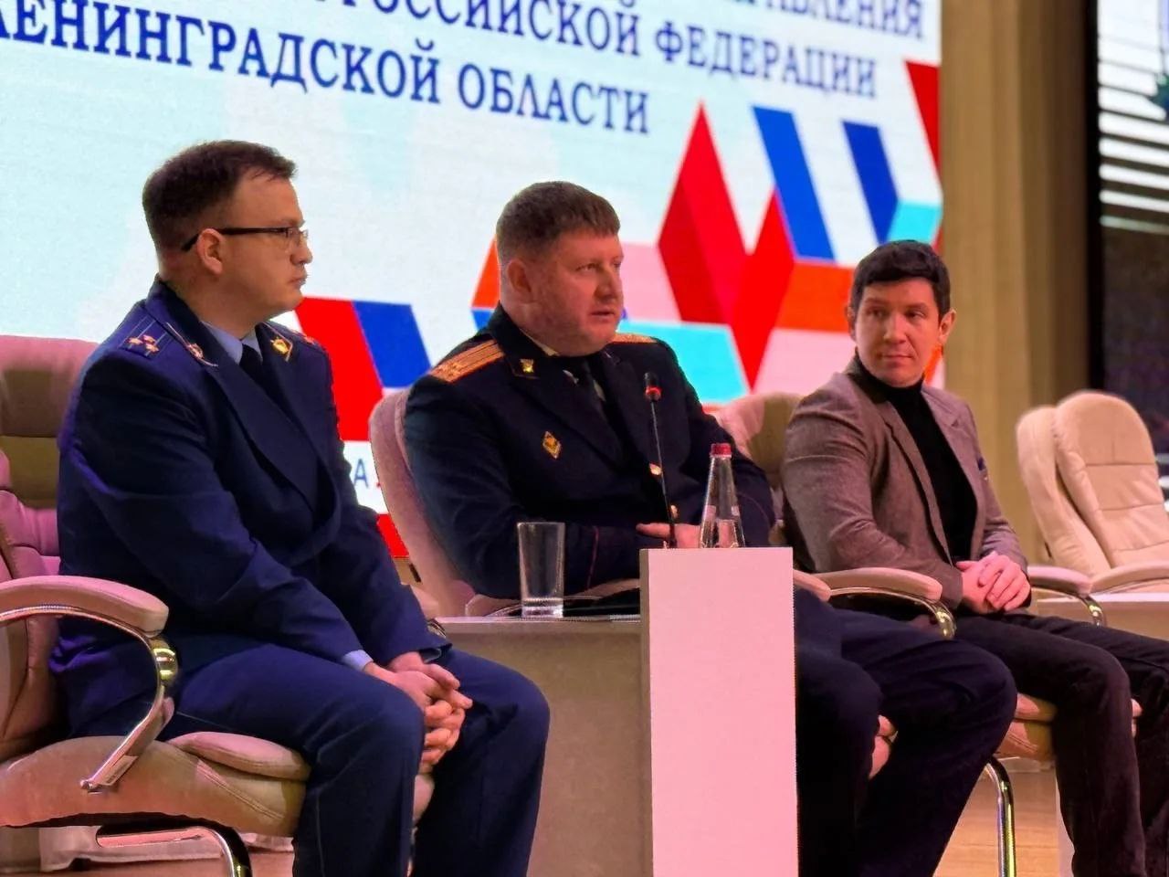 Представители прокуратуры на детском Форуме права в Ленинградской области