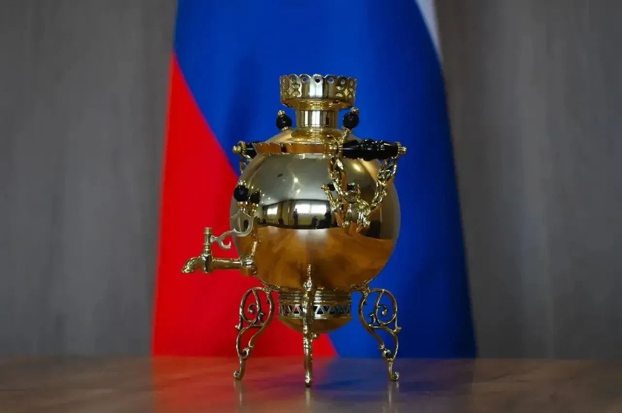 Губернатор Ленинградской области Александр Дрозденко и губернатор Тульской области Дмитрий Миляев готовят к подписанию межрегиональное соглашение о сотрудничестве