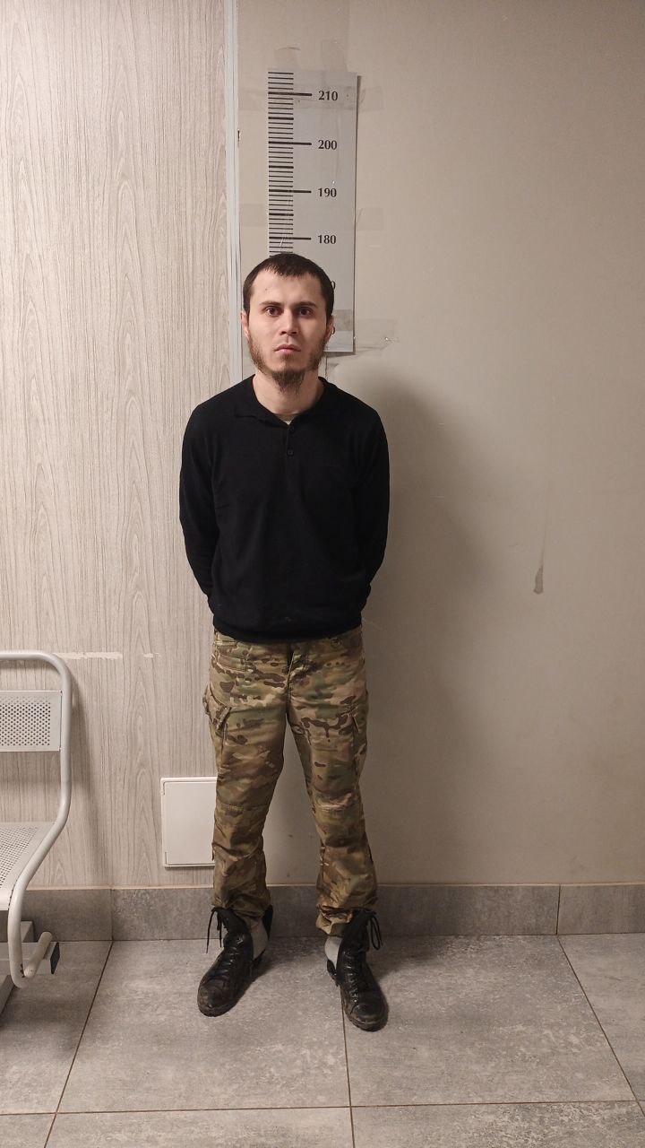 Бандито-гангстерито обнесли несколько магазинов в разных районах Петербурга и Ленобласти — их последние гастроли состоялись минувшим днём Бандито-гангстерито обнесли несколько магазинов в разных районах Петербурга и Ленобласти — их последние гастроли состоялись минувшим днём