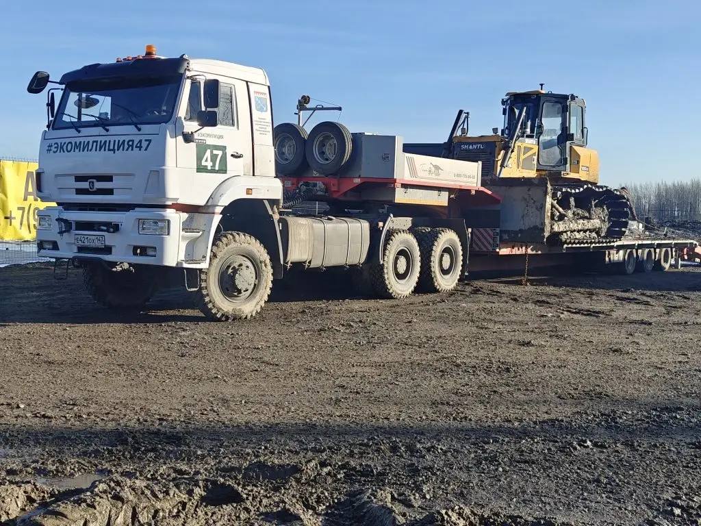 В Колтушах обнаружили незаконную свалку со стройотходами В Колтушах обнаружили незаконную свалку со стройотходами