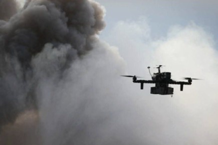 Украинский БПЛА повредил дом в Ленобласти