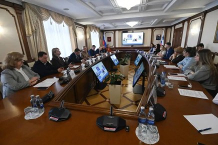 90 смен регионального и муниципального уровня для молодых ленинградцев проведут под эгидой Движения первых в 2026 году — на эти цели из бюджета направят 16,4 млн рублей