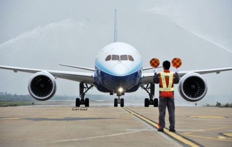 Запрет на перелеты для авиадебоширов: срок увеличат до трех лет