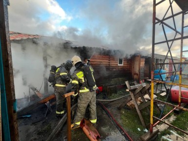 За прошедшие сутки подразделения территориального пожарно-спасательного гарнизона Ленинградской области реагировали на 34 оперативных события: