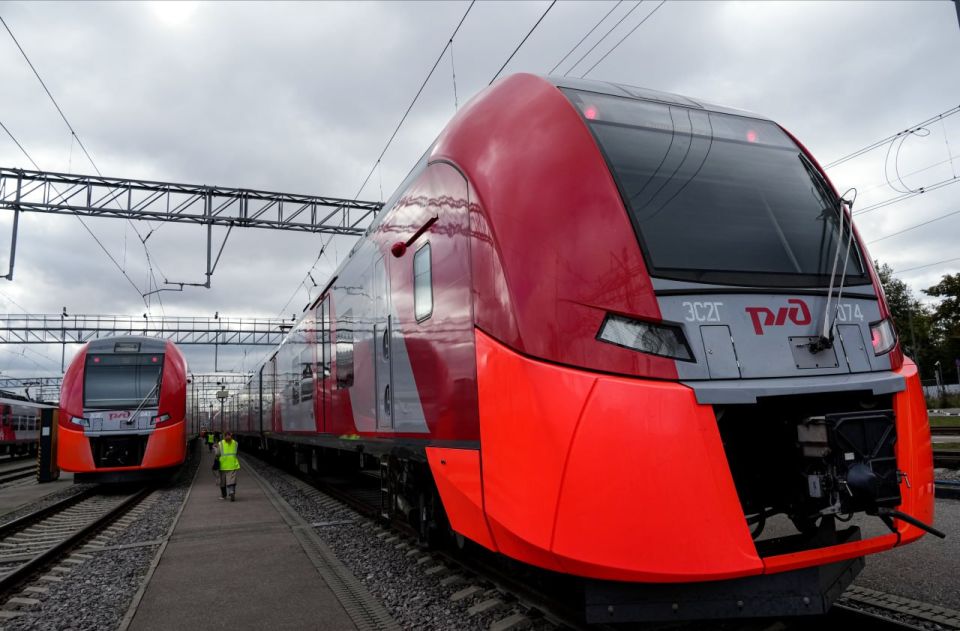 �������� �������� ���������� ����� ����������� � �������� �������� 6 ������, �������� � ������������� ����������