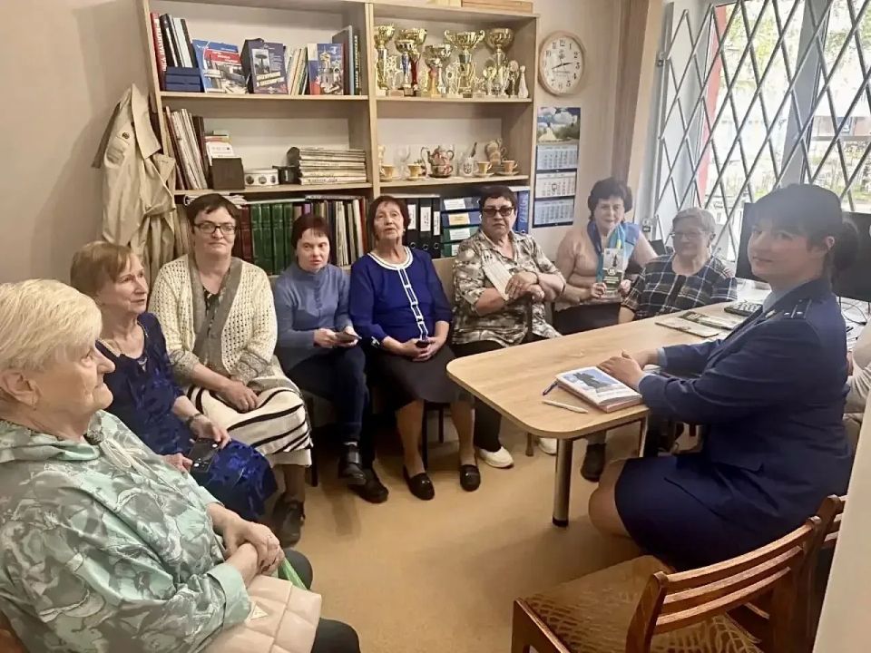 Тосненская городская прокуратура провела встречу с участниками Тосненской районной организации Всероссийского общества инвалидов