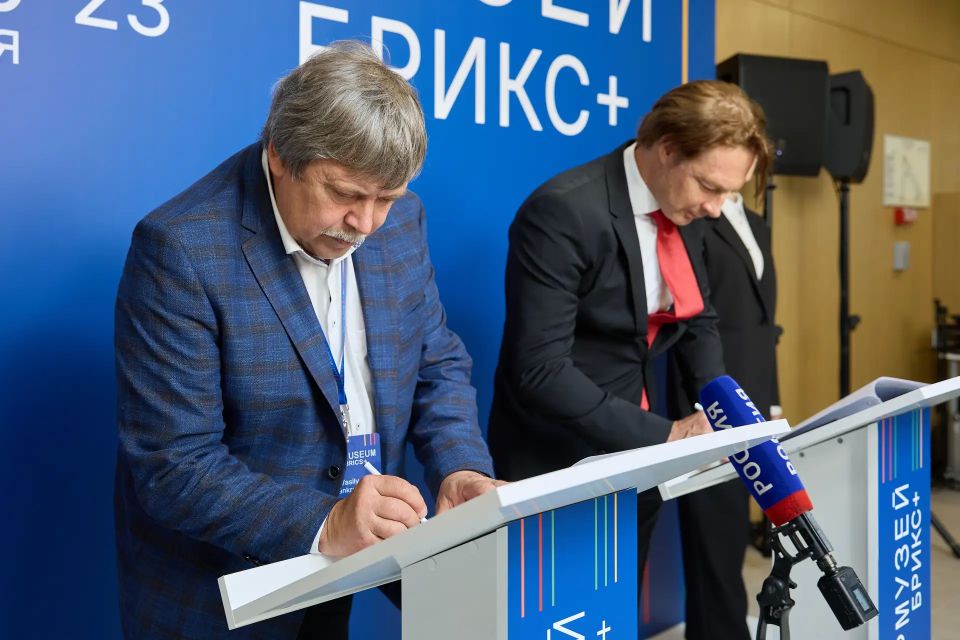Картина Лагорио из коллекции Александра III вернулась в Россию Картина Лагорио из коллекции Александра III вернулась в Россию