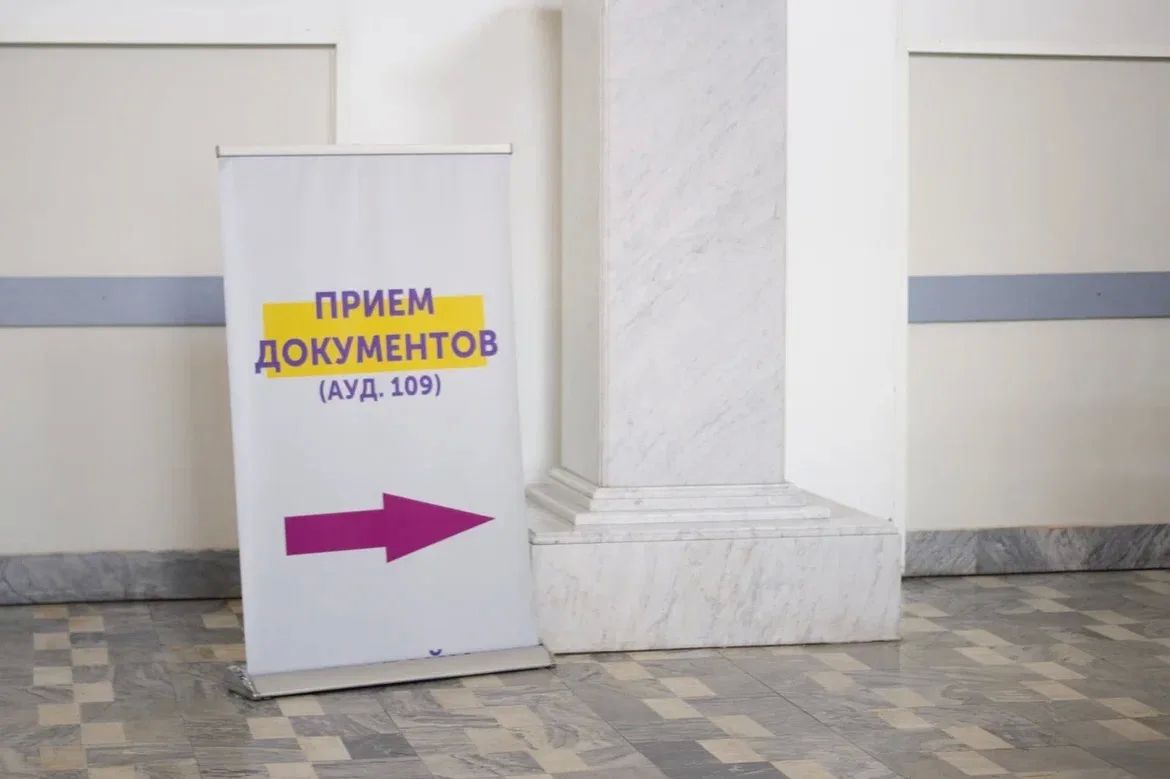 Александр Дрозденко: Каникулы, друзья, солнце — это всё про них, про счастливых школьников Александр Дрозденко: Каникулы, друзья, солнце — это всё про них, про счастливых школьников