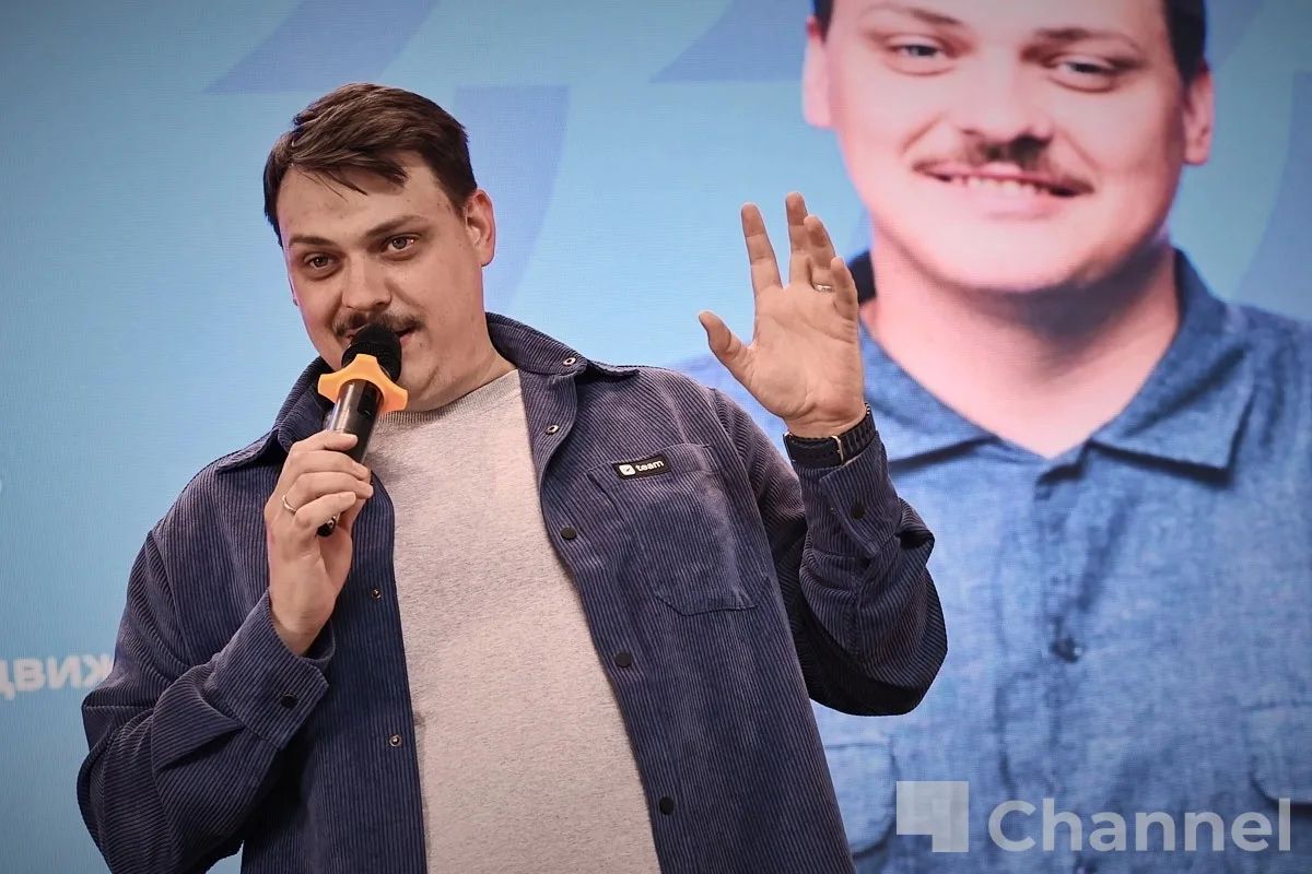 На Форуме СМИ Ленинградской области наградили лучших журналистов На Форуме СМИ Ленинградской области наградили лучших журналистов