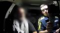 Пьяный водитель КамАЗа пытался сбежать в лес и отобрать оружие у полицейского — задержание закончилось стрельбой