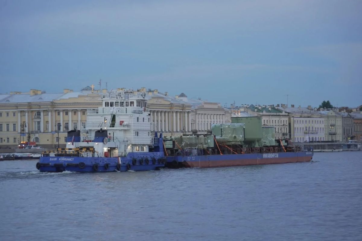 «Ловушку расплава» для Ленинградской АЭС-2 доставили в Сосновый Бор по воде «Ловушку расплава» для Ленинградской АЭС-2 доставили в Сосновый Бор по воде