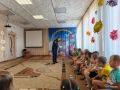 Занятие по безопасности в детском саду «Россияночка» в Тихвине