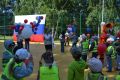 Поиграть в футбол и волейбол, позаниматься на уличных тренажёрах, покачаться на качелях — любимые занятия на новой благоустроенной территории в Кузьмоловском!