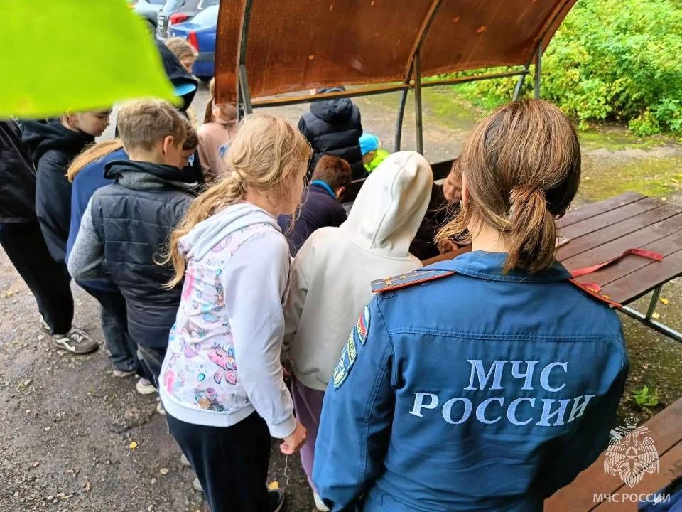 Спортивно-прикладная игра по пожарной безопасности Спортивно-прикладная игра по пожарной безопасности