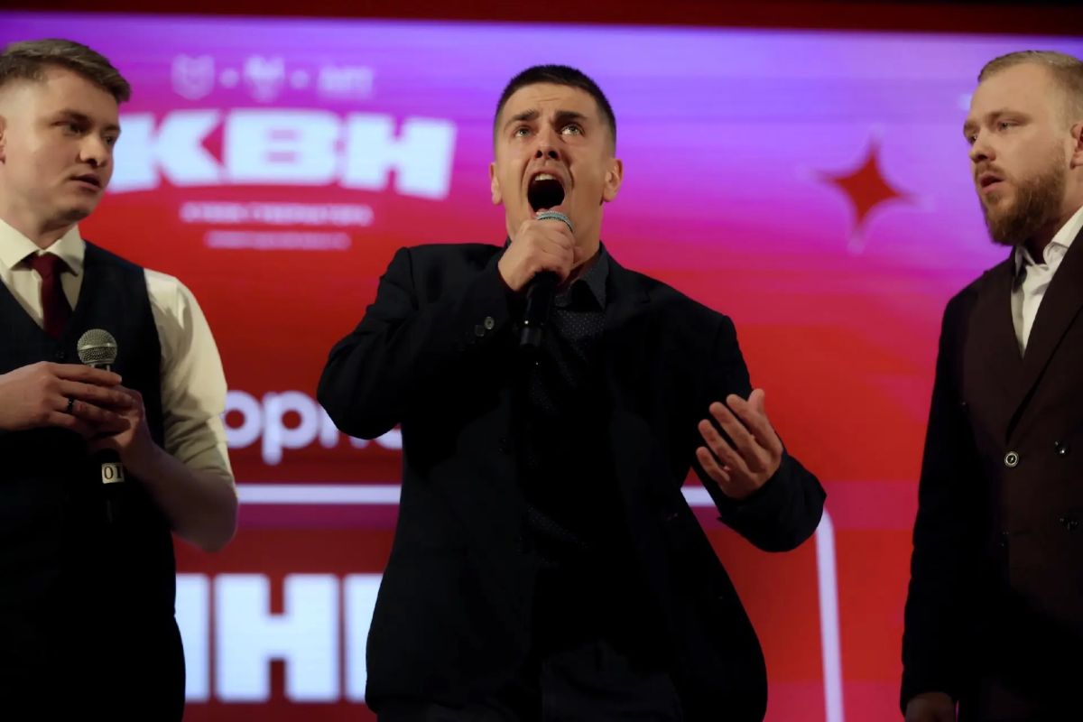 В Шлиссельбурге прошел финал Игры КВН на Кубок Губернатора Ленинградской области В Шлиссельбурге прошел финал Игры КВН на Кубок Губернатора Ленинградской области
