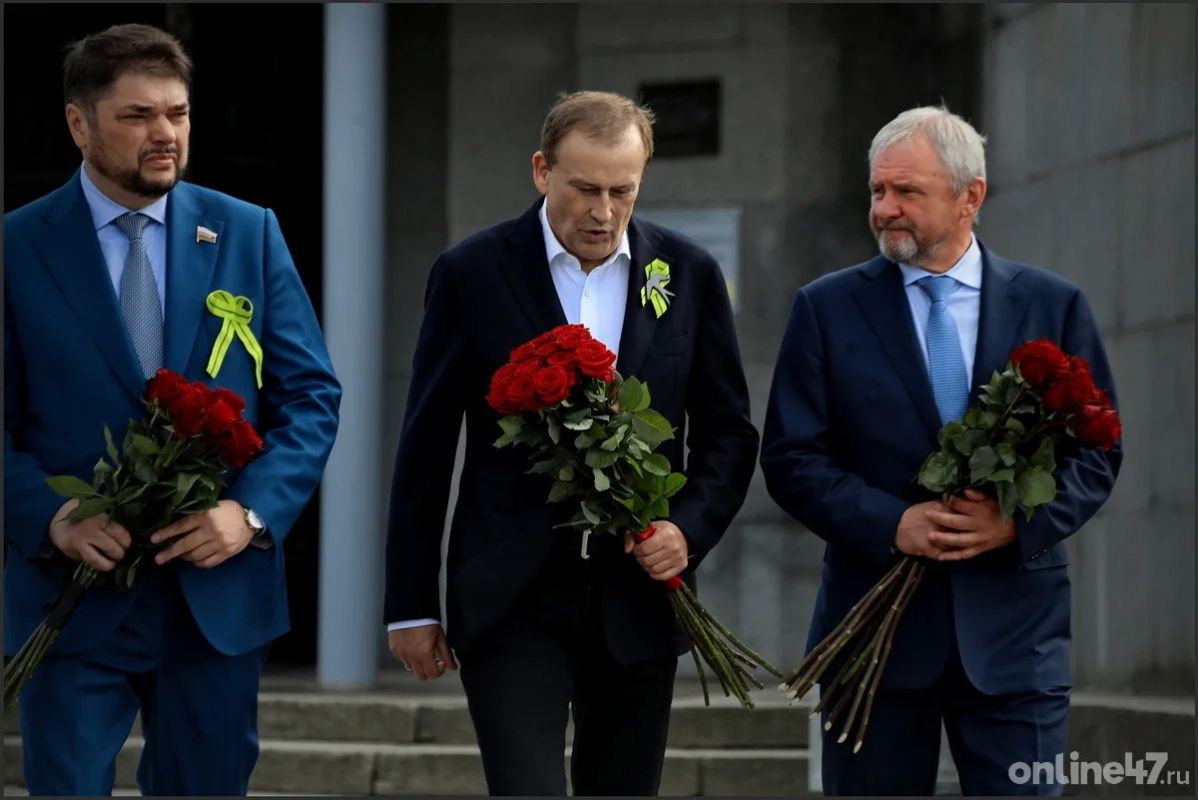 Через голод, холод и обстрелы — к Победе: бессмертный подвиг почтили у диорамы «Прорыв блокады Ленинграда» Через голод, холод и обстрелы — к Победе: бессмертный подвиг почтили у диорамы «Прорыв блокады Ленинграда»