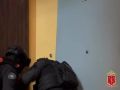 Полиция задержала двух участников банды, похитивших мужчину в декабре 2025
