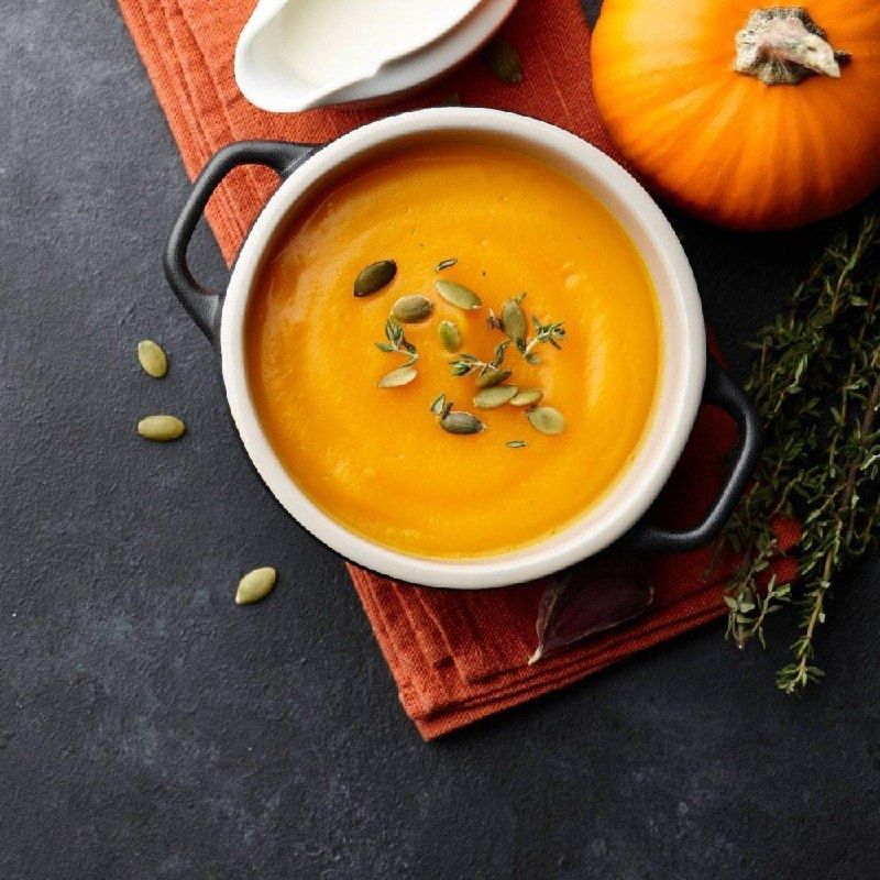 Согревающий тыквенный суп: идеальный рецепт для осенних вечеров