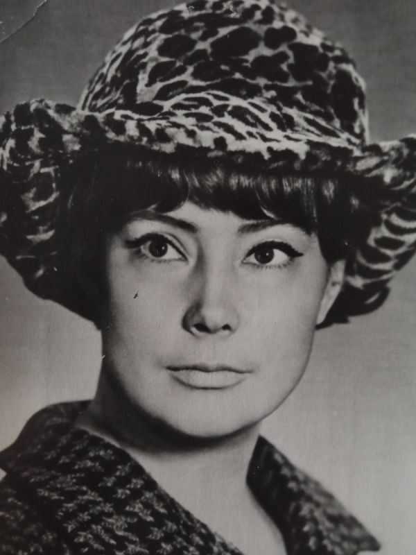 Сексуальные символы СССР: кто завоевал сердца наших родителей